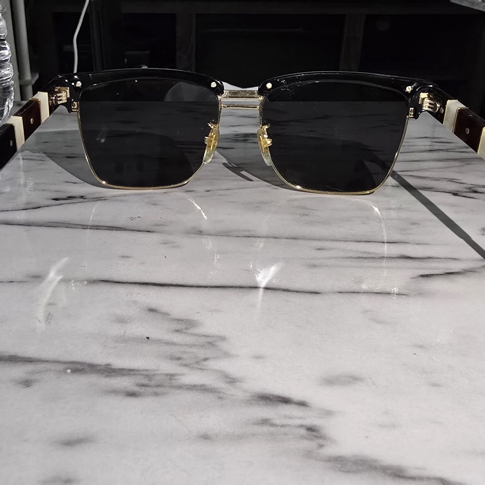Gucci Black and Gold Sunglasses - GG0603S - Used - Picture 6 of 11